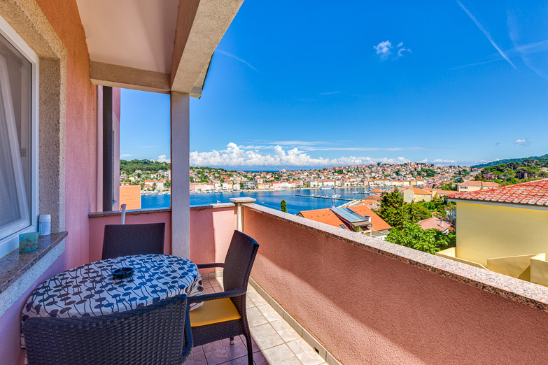 Apartman Vila ikat2